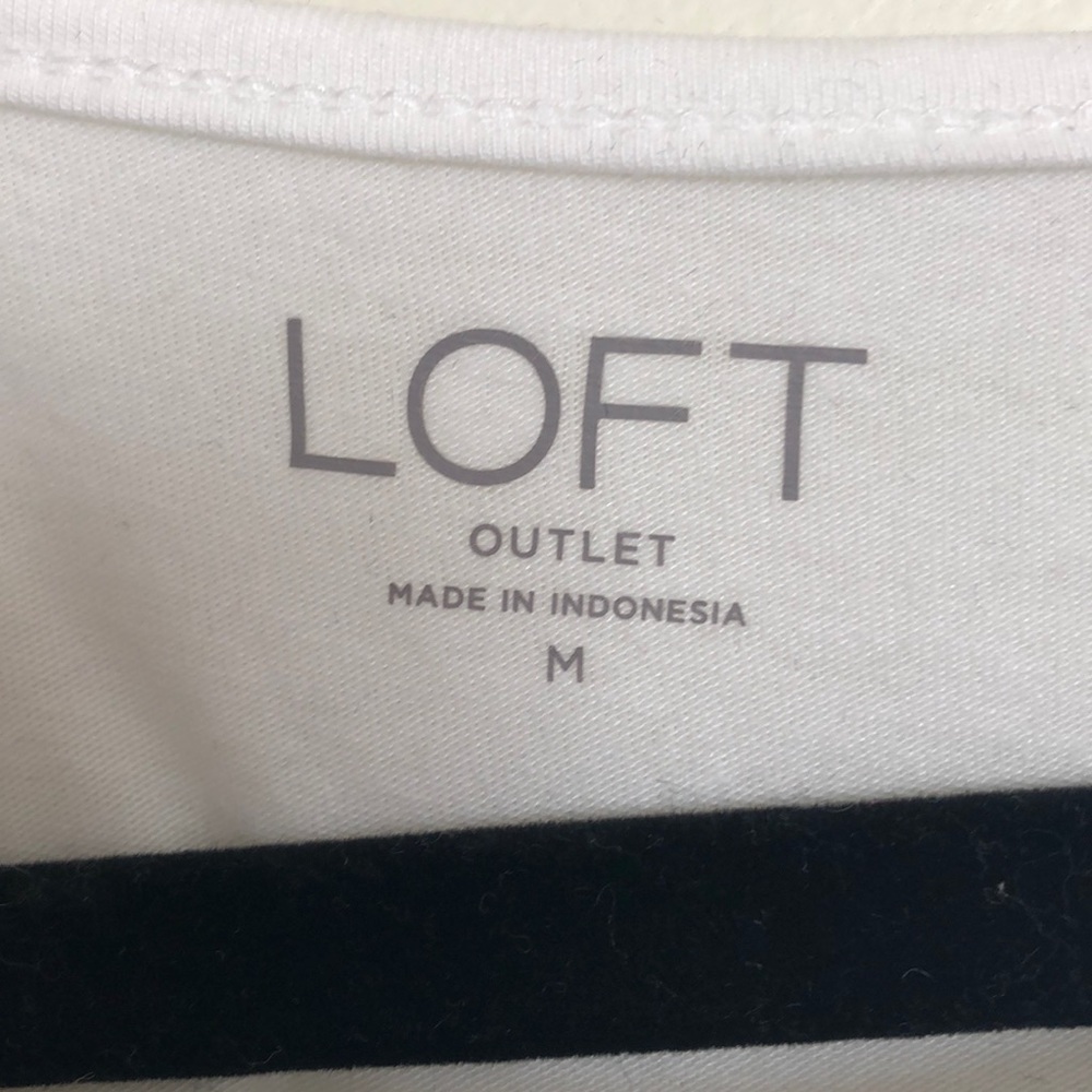 Loft Tee - Picture 3 of 3